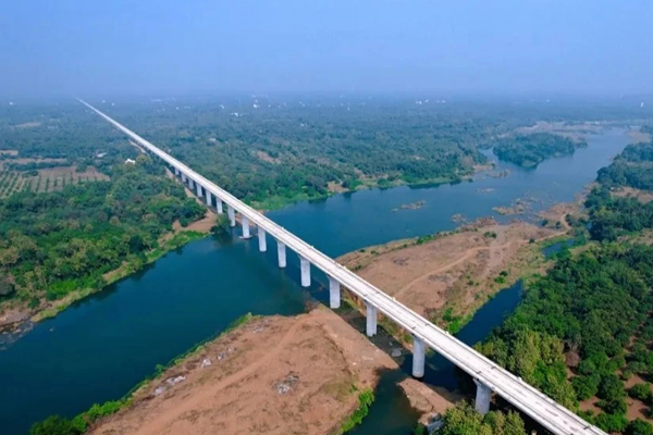 Manjhawali Bridge