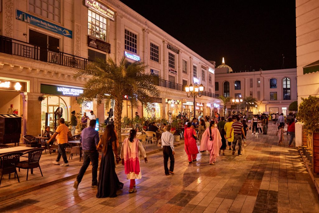 Dining Options at Omaxe World Street
